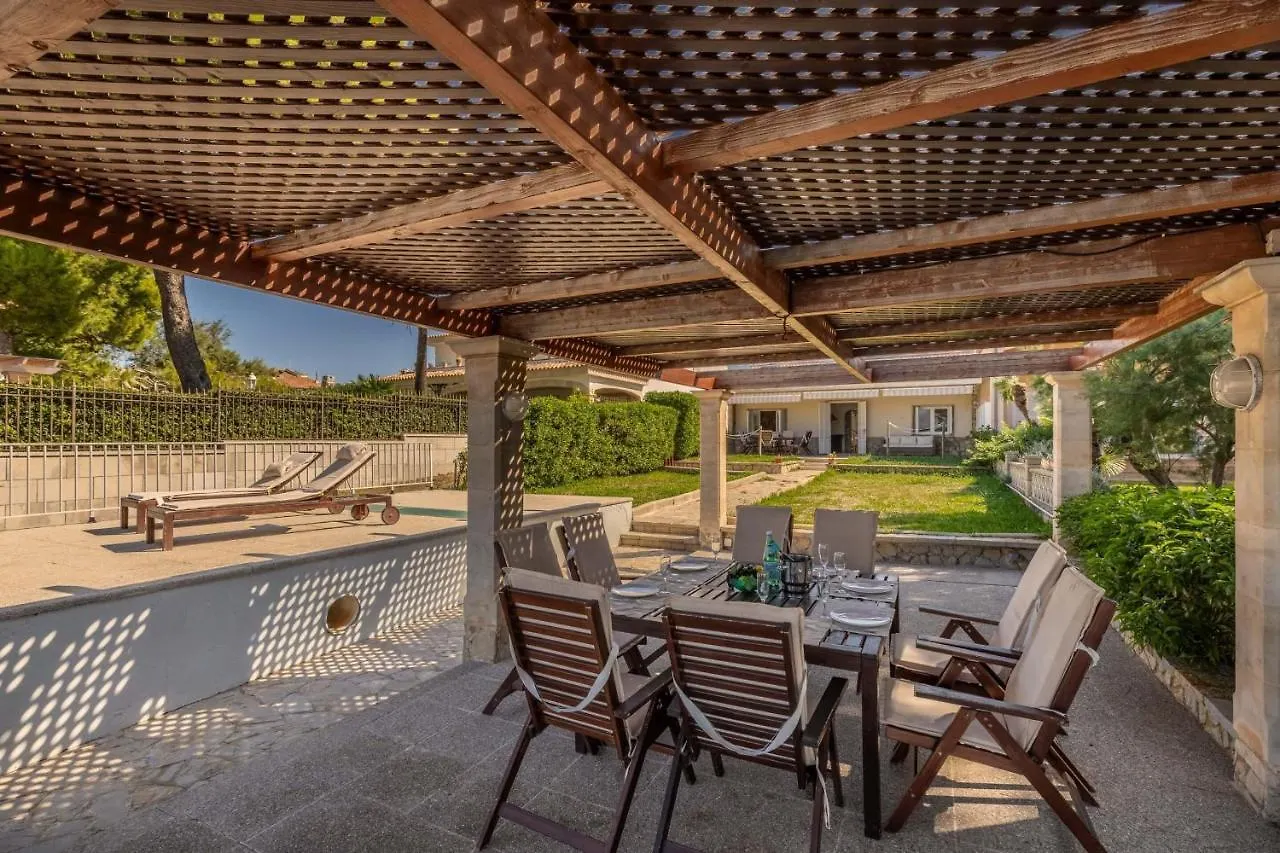 Villa Me Chabot By Sealand Villas Alcudia